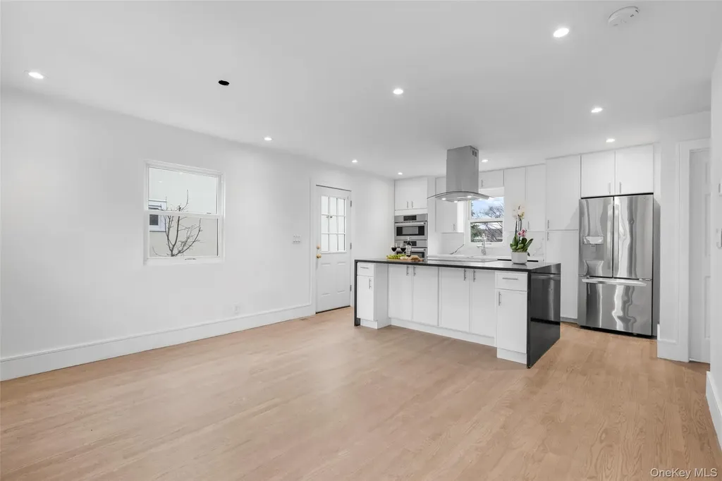 313 Sixth Avenue Pelham NY 10803