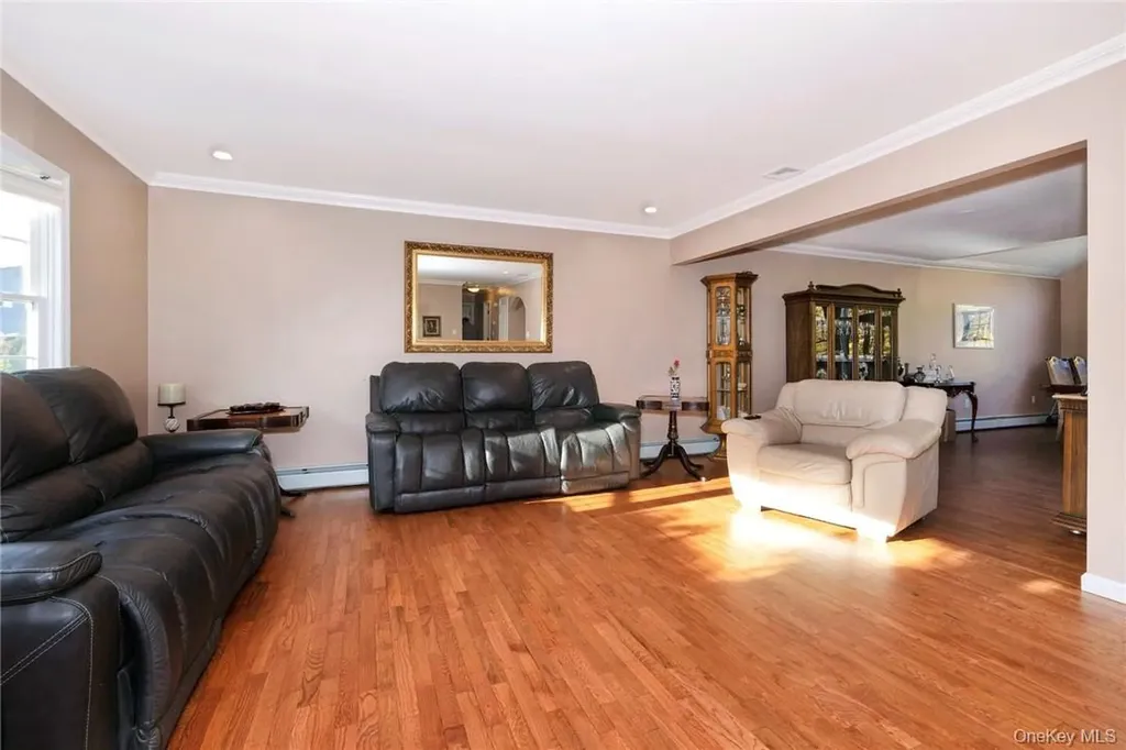 15 Pine Drive Stony Point NY 10980
