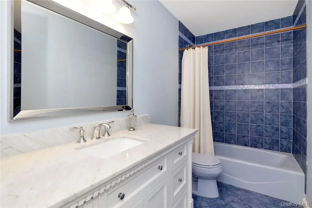 15 Pine Drive Stony Point NY 10980