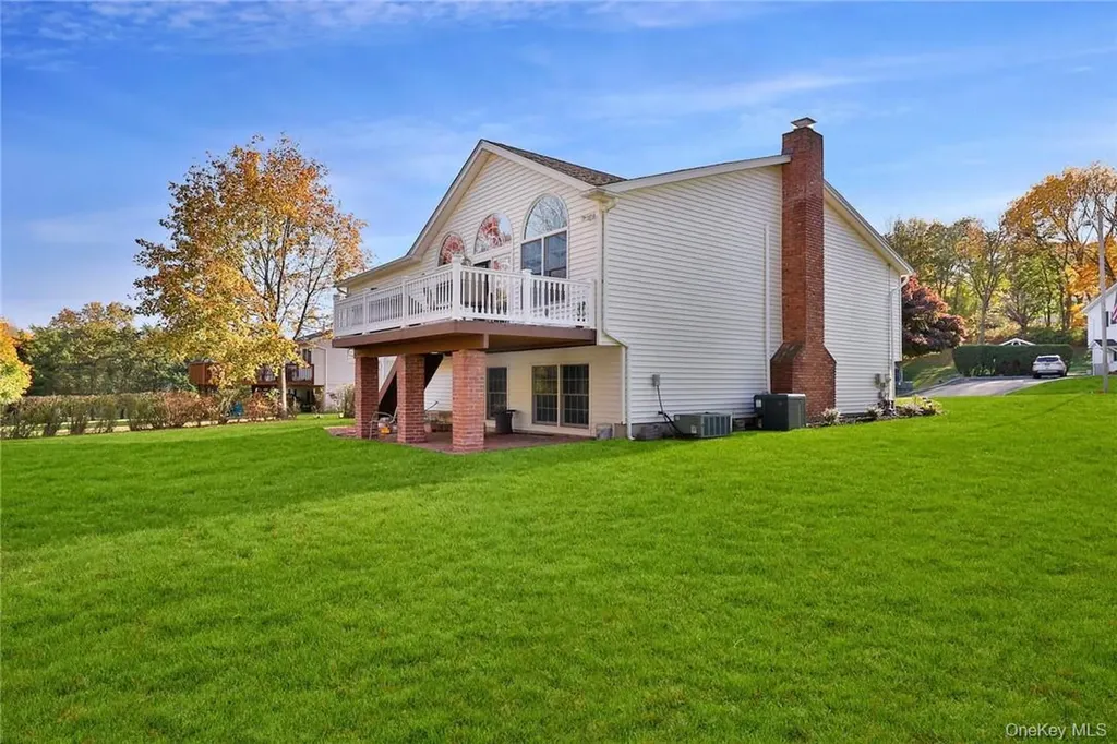 15 Pine Drive Stony Point NY 10980