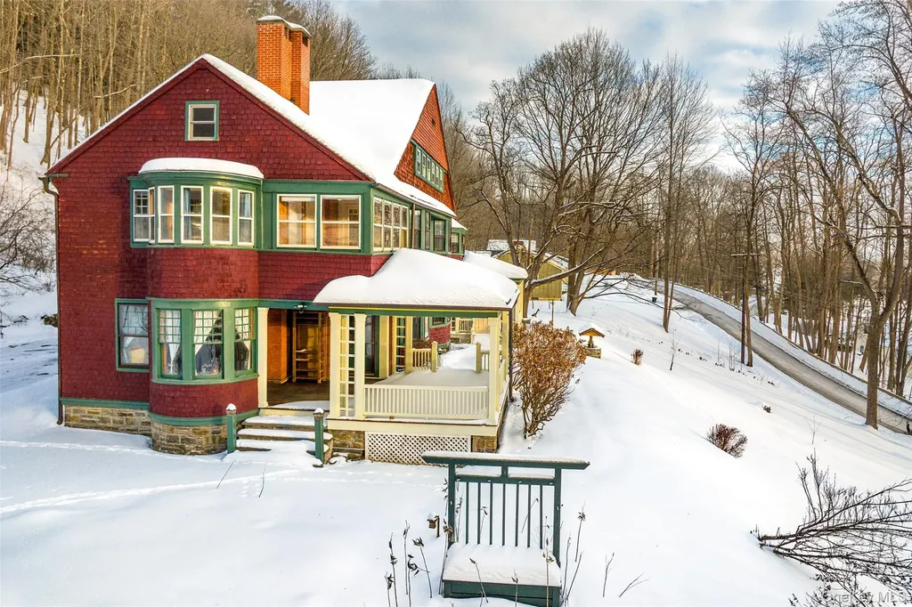 6 Westridge Road Call Listing Agent NY 13326