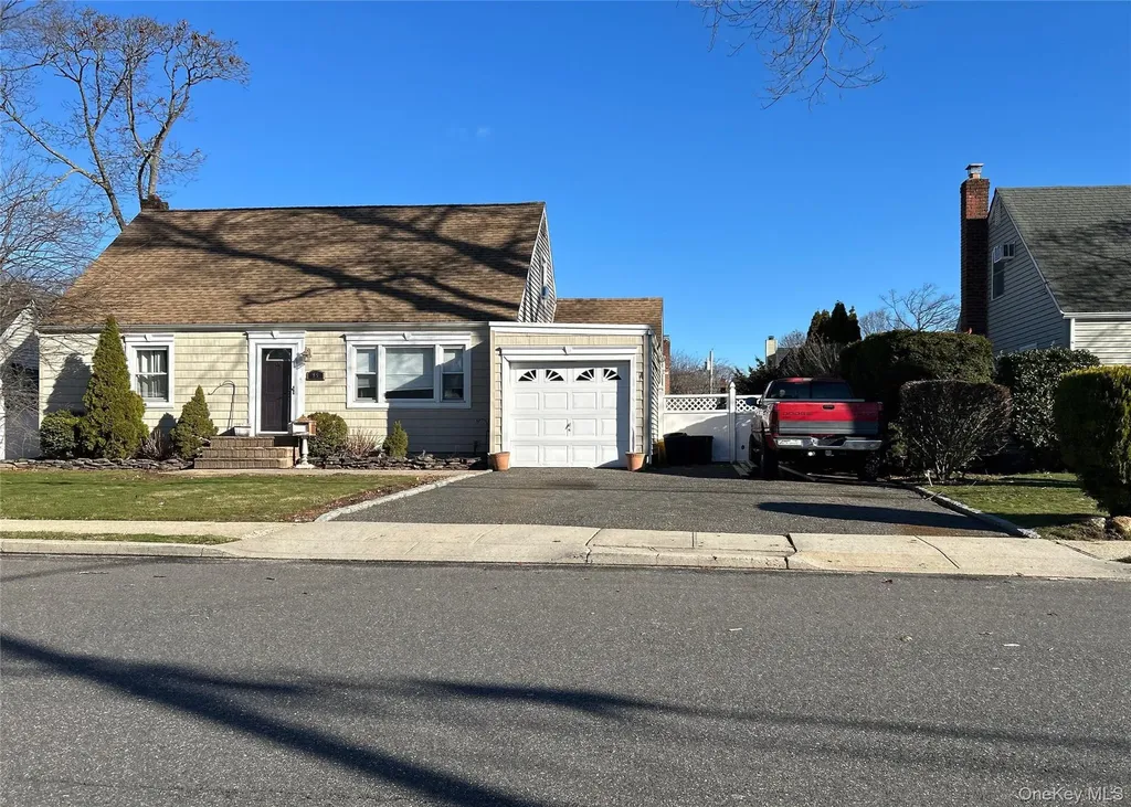 95 Clark Avenue Massapequa NY 11758