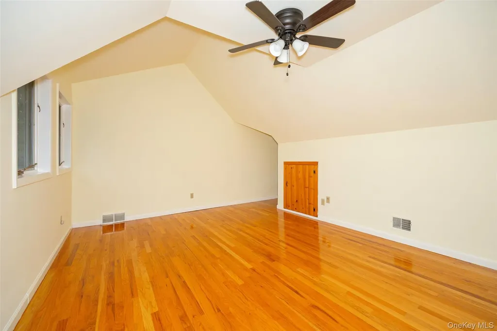 303 Freedom Road Pleasant Valley NY 12569