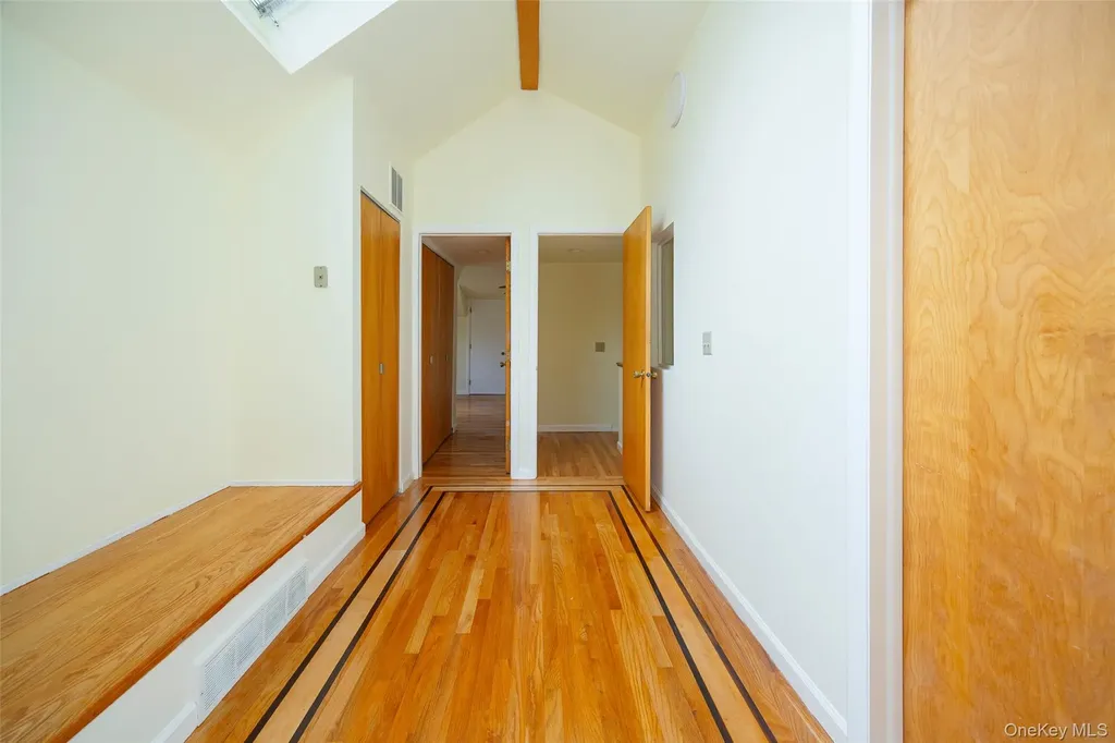 303 Freedom Road Pleasant Valley NY 12569