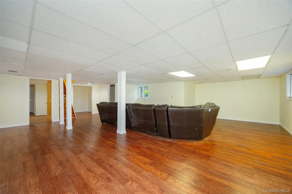 303 Freedom Road Pleasant Valley NY 12569