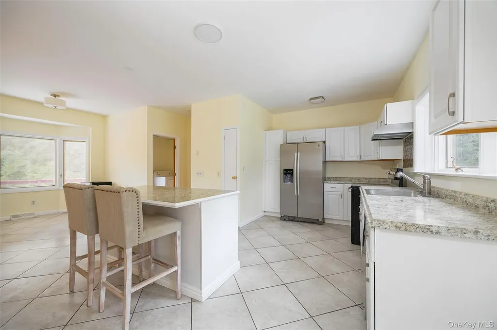 303 Freedom Road Pleasant Valley NY 12569