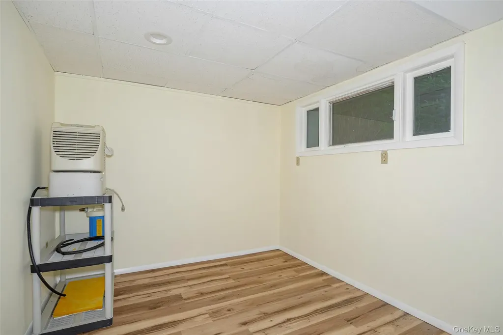 303 Freedom Road Pleasant Valley NY 12569