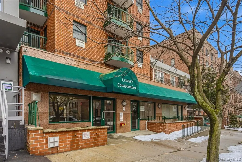 83-71 116th Street Kew Gardens NY 11418