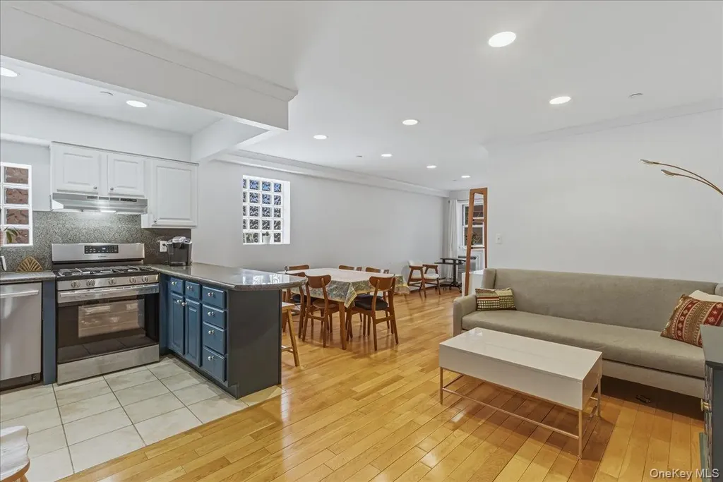 83-71 116th Street Kew Gardens NY 11418