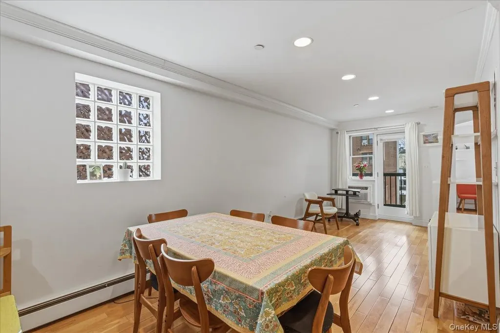 83-71 116th Street Kew Gardens NY 11418