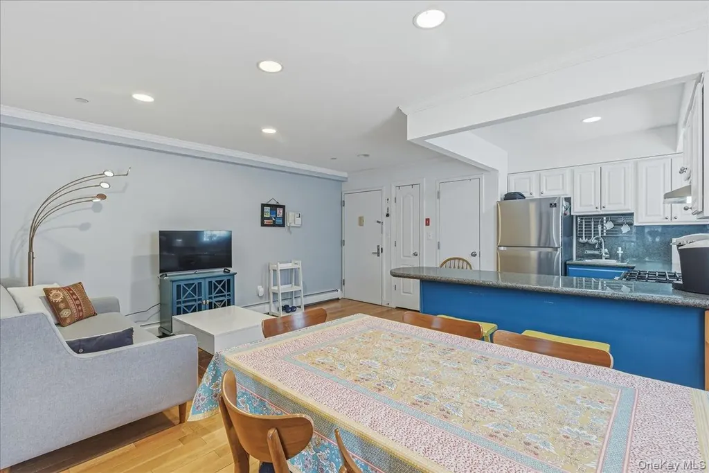 83-71 116th Street Kew Gardens NY 11418
