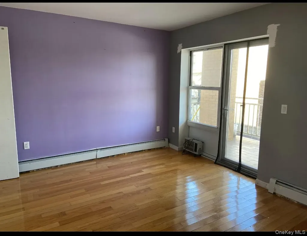 93-05 37th Avenue Jackson Heights NY 11372