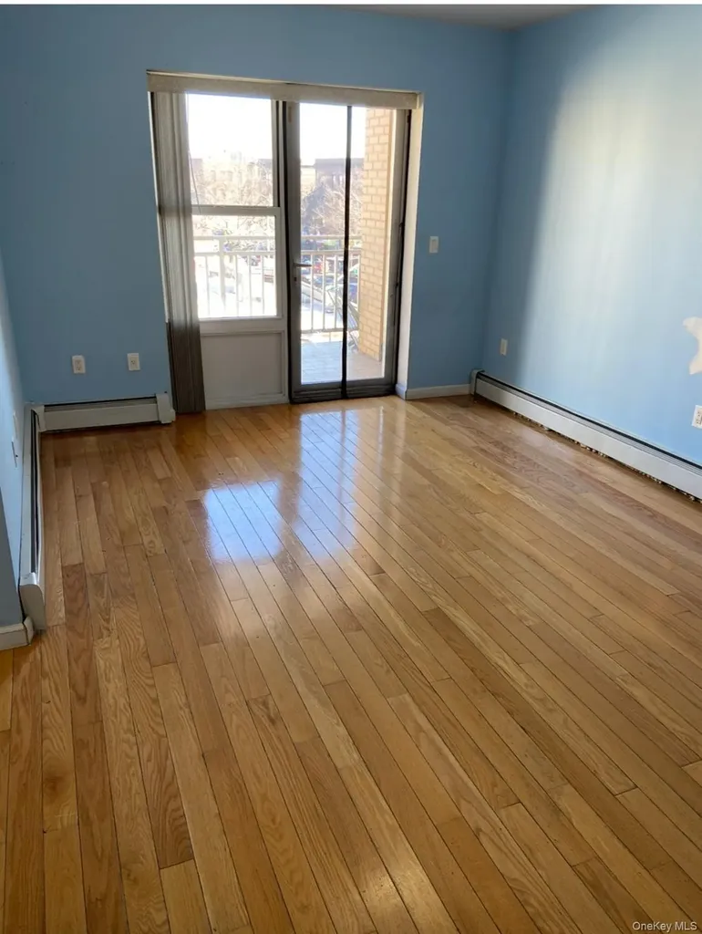 93-05 37th Avenue Jackson Heights NY 11372