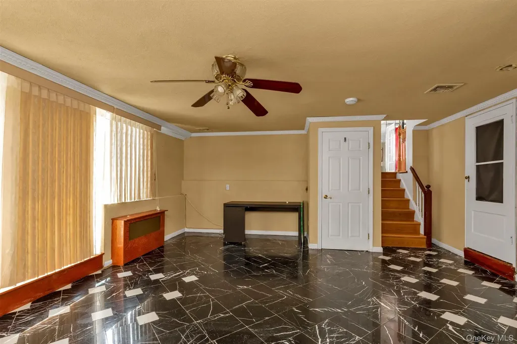 830 Pepperidge Road Westbury NY 11590