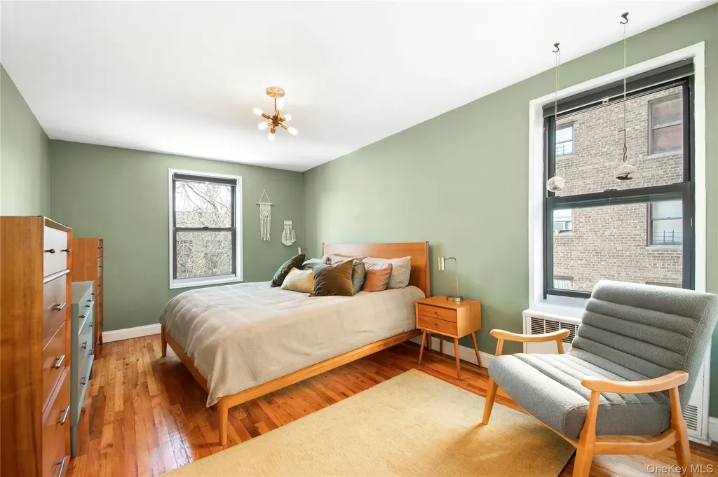 282 E 35th Street Brooklyn NY 11203