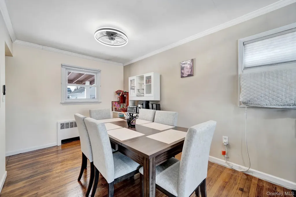 4 Cecil Place Hicksville NY 11801