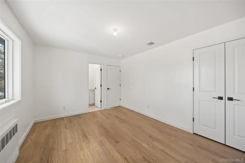 105 N Cole Avenue Spring Valley NY 10977