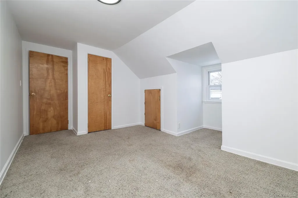 44 Jefferson Avenue Lynbrook NY 11563