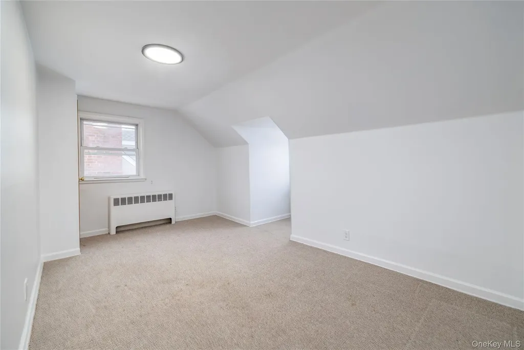 44 Jefferson Avenue Lynbrook NY 11563