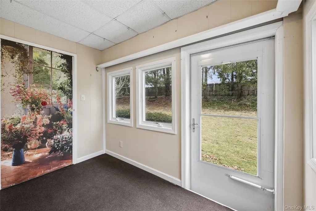 25 Freemont Lane Coram NY 11727