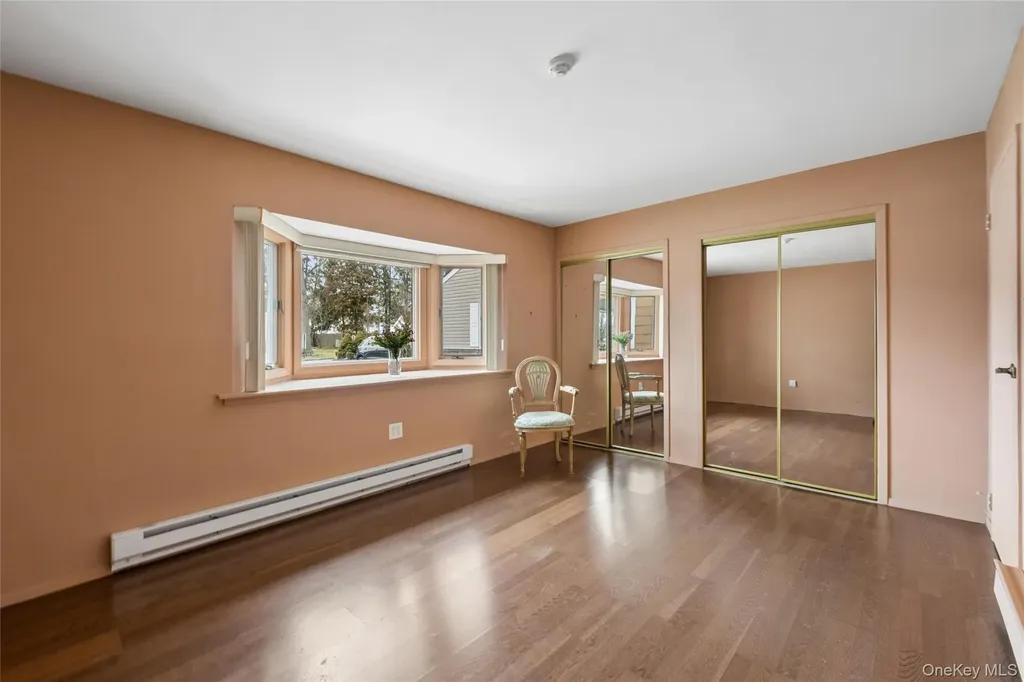 25 Freemont Lane Coram NY 11727