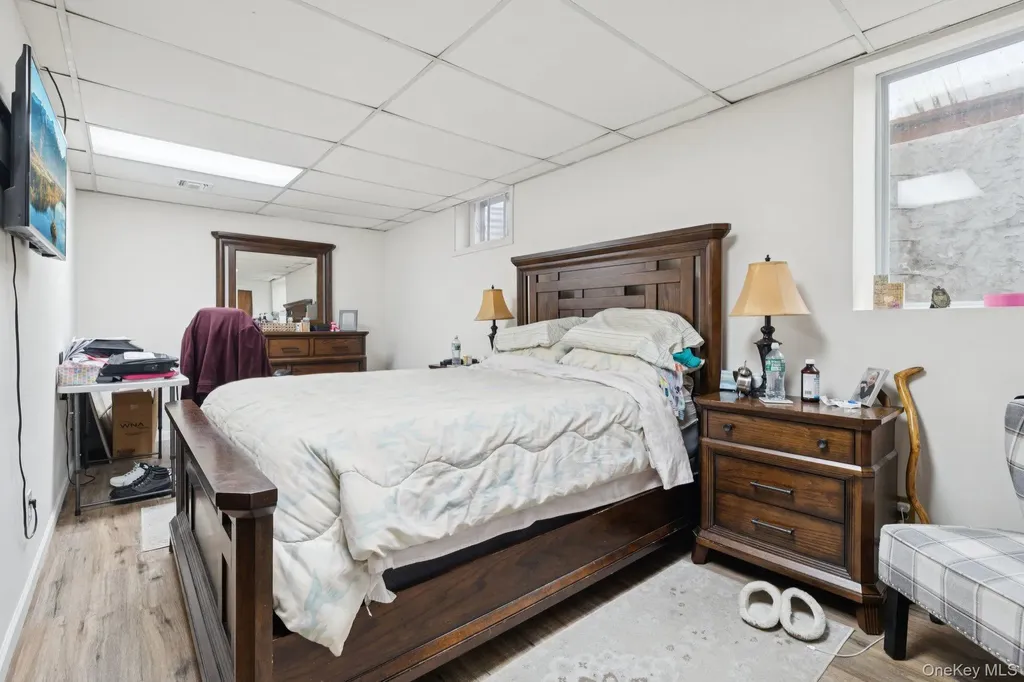 135 5th Avenue Kings Park NY 11754