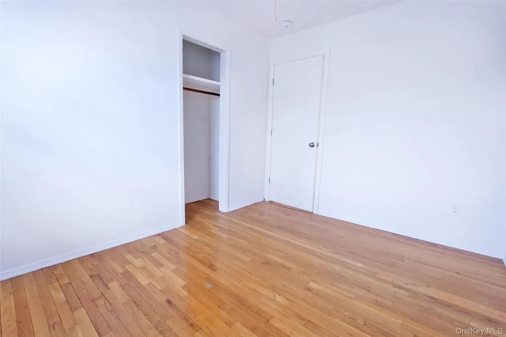 205 Connetquot Road Oakdale NY 11769