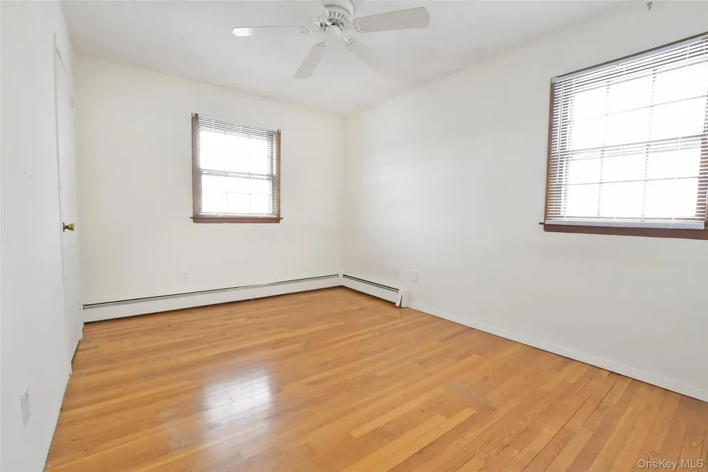205 Connetquot Road Oakdale NY 11769