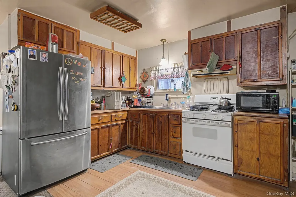 2 Station Hill Road Ferndale NY 12734