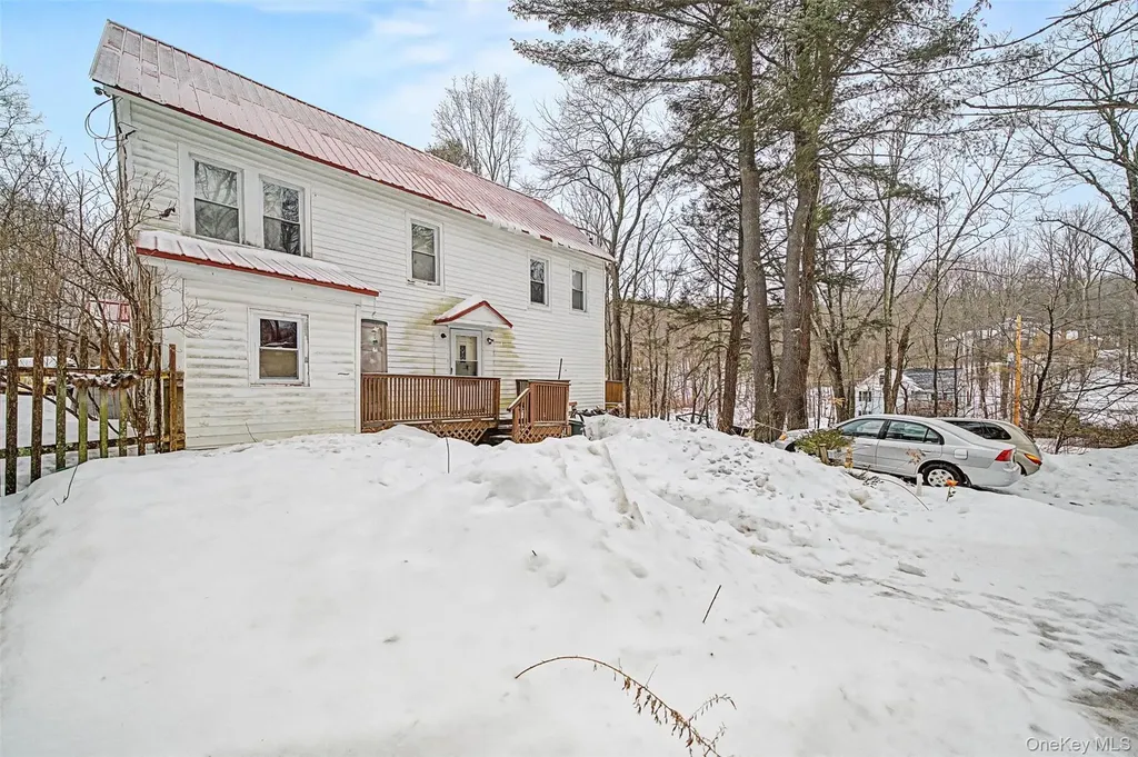 2 Station Hill Road Ferndale NY 12734