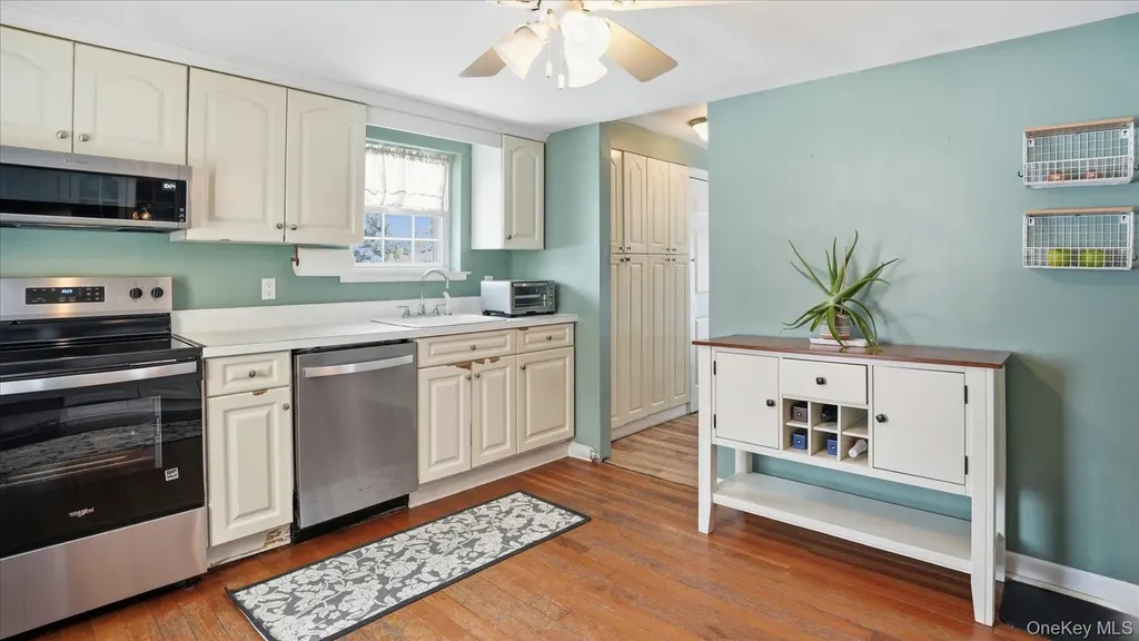 149 Union Avenue Islip NY 11751