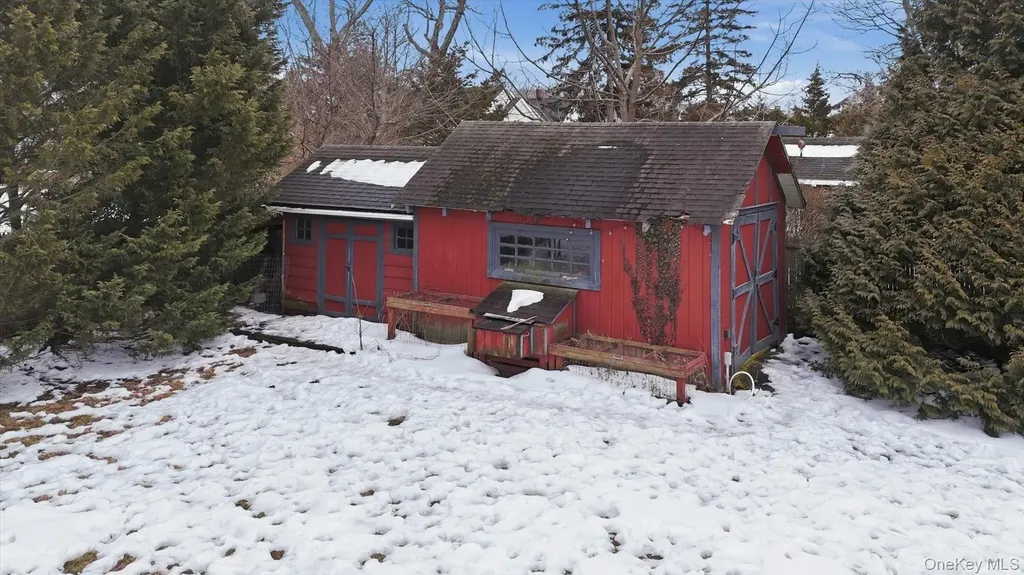 149 Union Avenue Islip NY 11751