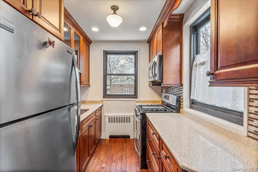199-18 19th Avenue Whitestone NY 11357