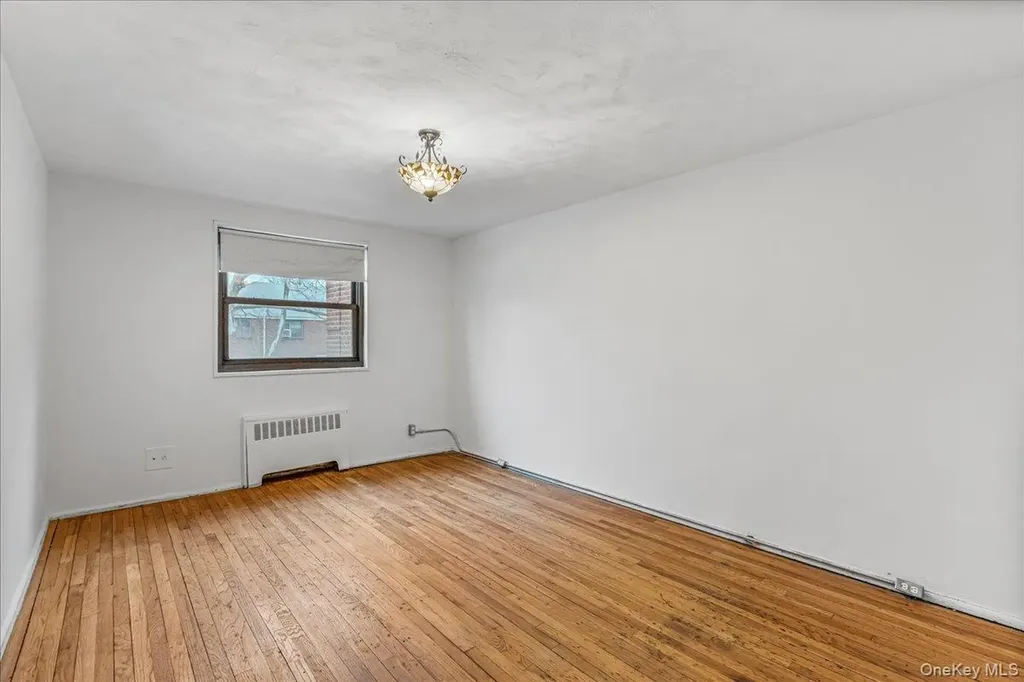 199-18 19th Avenue Whitestone NY 11357