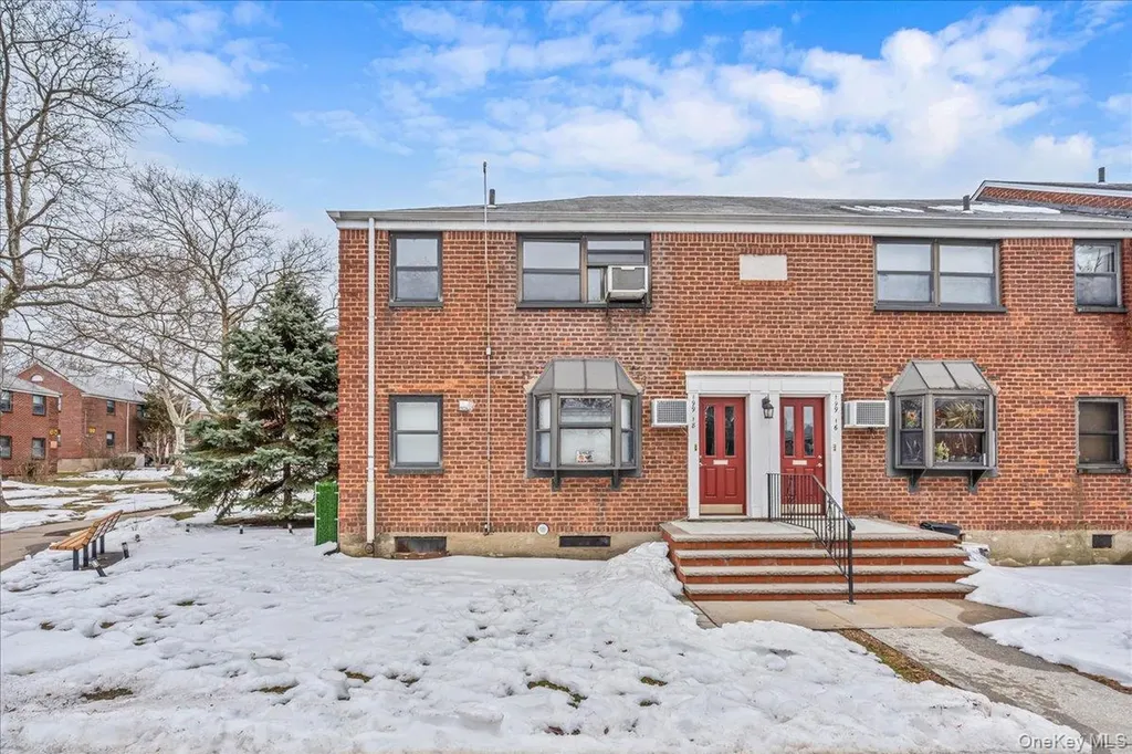 199-18 19th Avenue Whitestone NY 11357