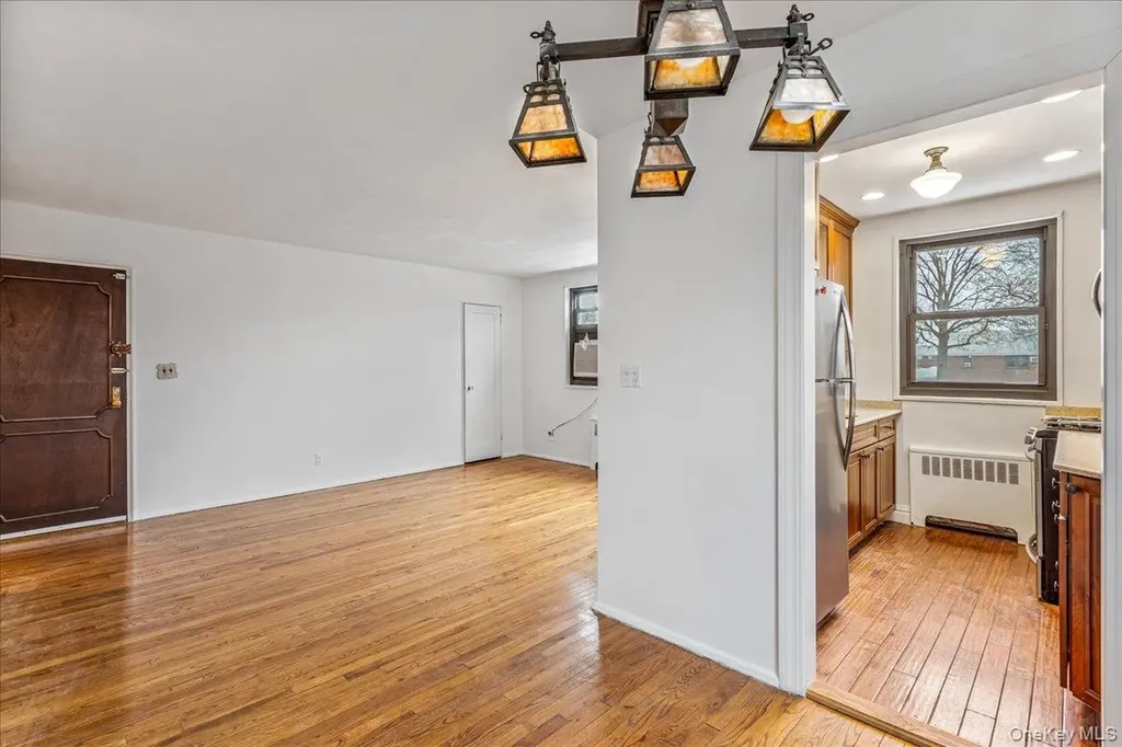 199-18 19th Avenue Whitestone NY 11357