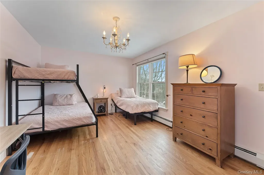 25 Eiler Lane Irvington NY 10533