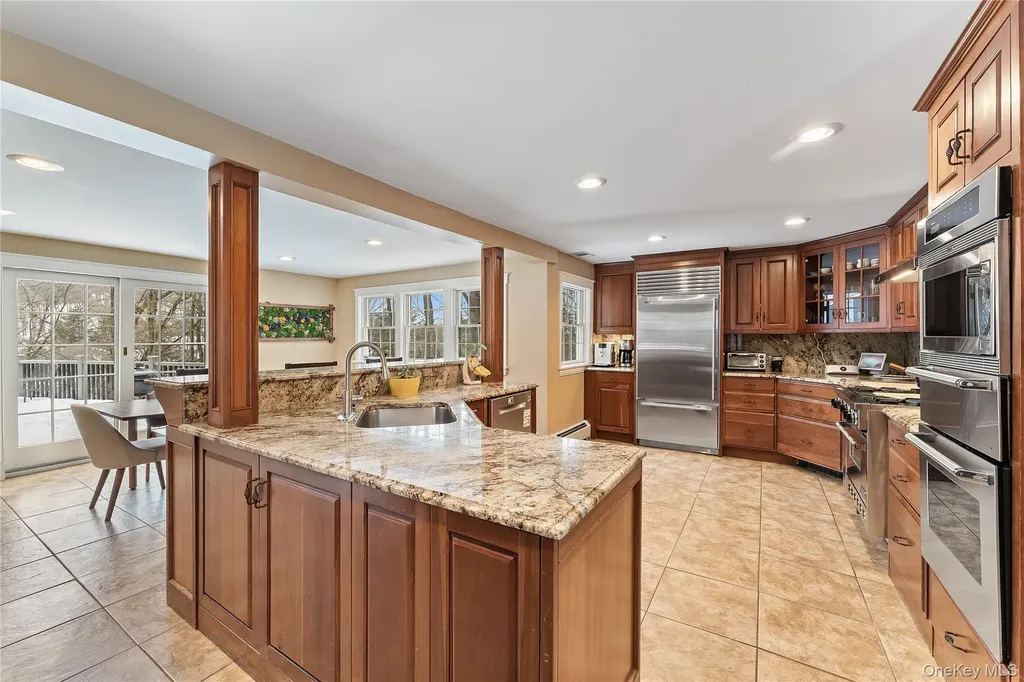 25 Eiler Lane Irvington NY 10533