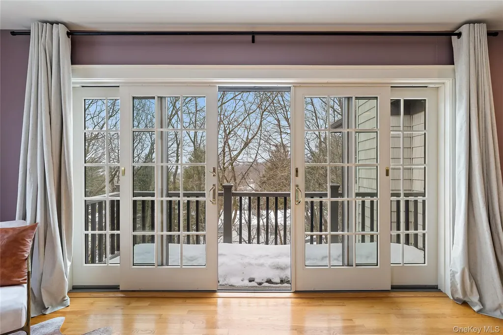 25 Eiler Lane Irvington NY 10533