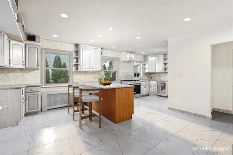6015 Independence Avenue Bronx NY 10471