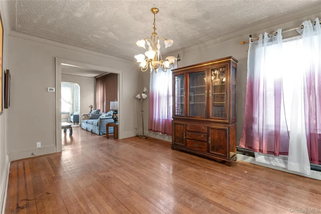 14610 13th Avenue Whitestone NY 11357