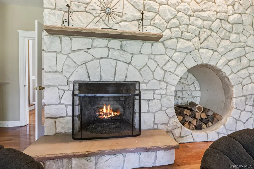 76 Waterbury Road Warwick NY 10990