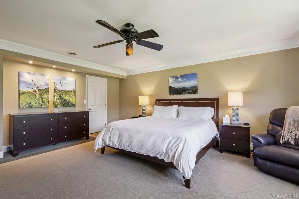 76 Waterbury Road Warwick NY 10990