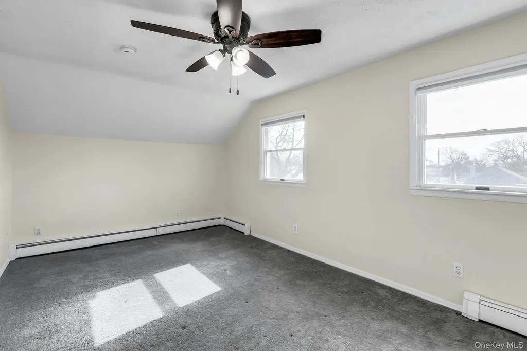 48 E Madison Street East Islip NY 11730