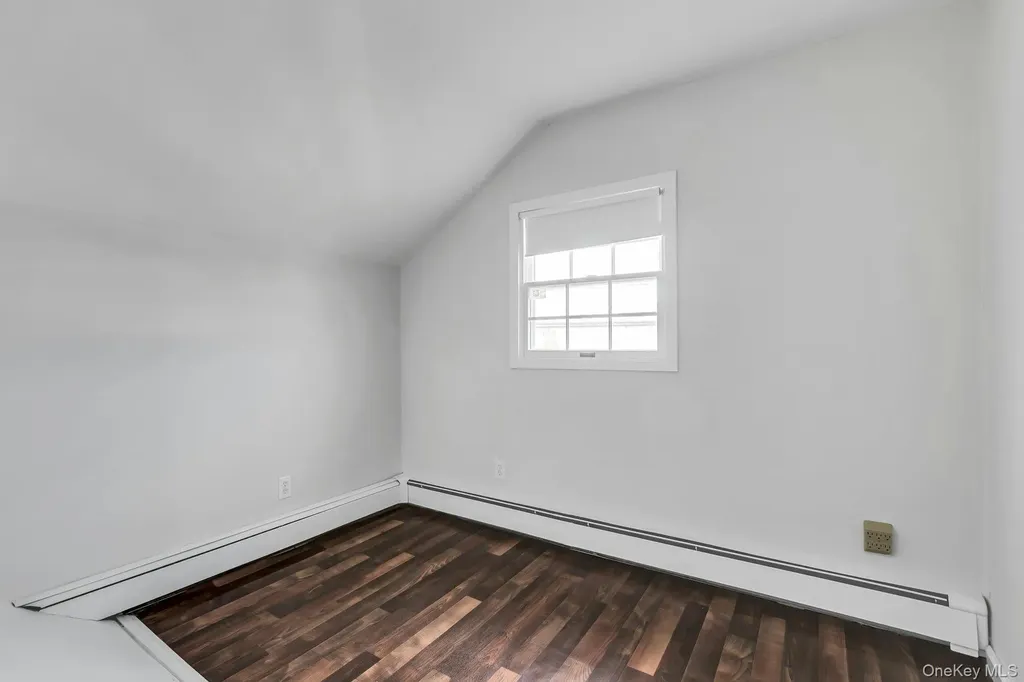 48 E Madison Street East Islip NY 11730