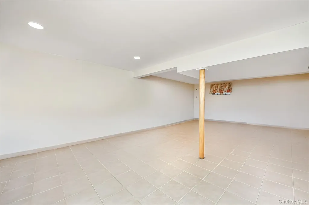 161 Irving Avenue North Babylon NY 11703