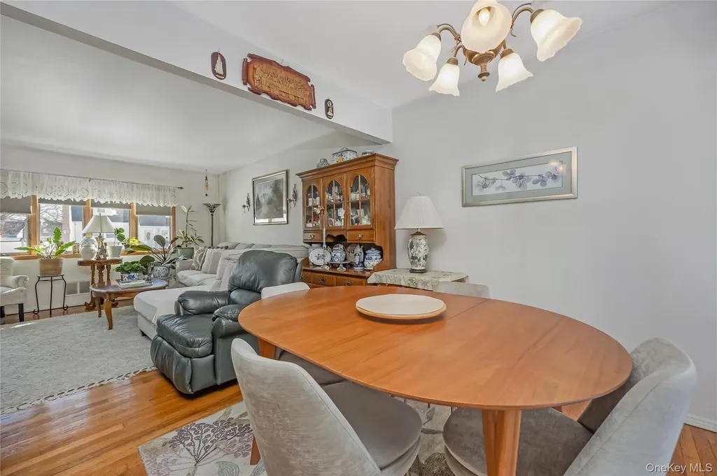 161 Irving Avenue North Babylon NY 11703