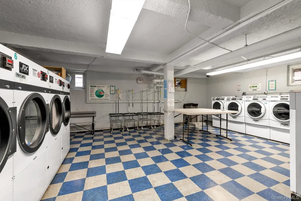 8380 118th Street Kew Gardens NY 11415