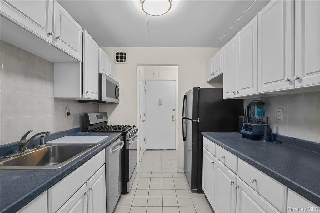200 Diplomat Drive Mount Kisco NY 10549