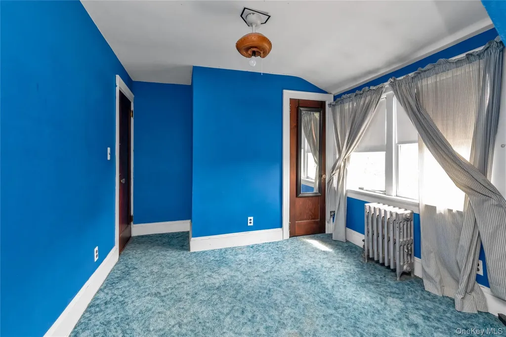 70 Lyon Place Lynbrook NY 11563
